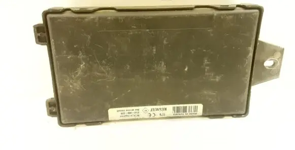 Dacia Sandero Engine control unit/module 8200564718 3286