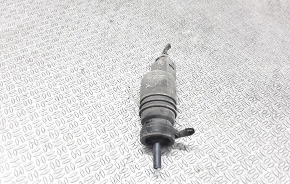 Mercedes-Benz C W203 Windscreen/windshield washer pump