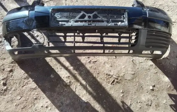 Volkswagen PASSAT B5.5 Front bumper