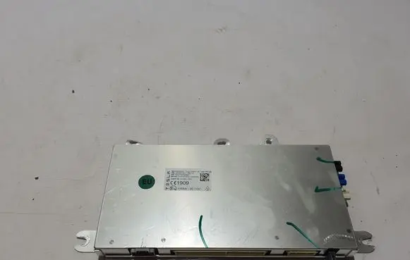 Tesla Model X Comfort/convenience module 107254100C