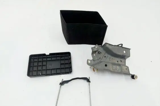 Honda ZR-V Battery bracket 315213V5J0