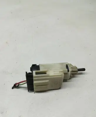 Audi A4 S4 B7 8E 8H Brake pedal sensor switch 8e0927189b
