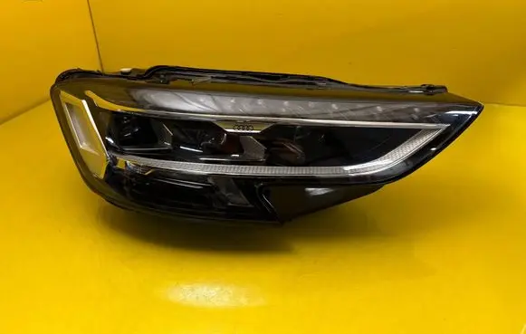 Audi A8 S8 D5 Headlight/headlamp 4N0941080B