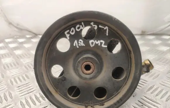 Ford Focus Power steering pump HBDFX