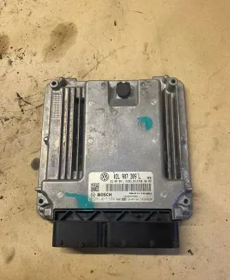Volkswagen Transporter - Caravelle T5 Engine control unit/module 03L907309L 0281017554 EDC17CP20