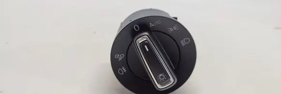 Volkswagen Tiguan Light switch 3CN941431A