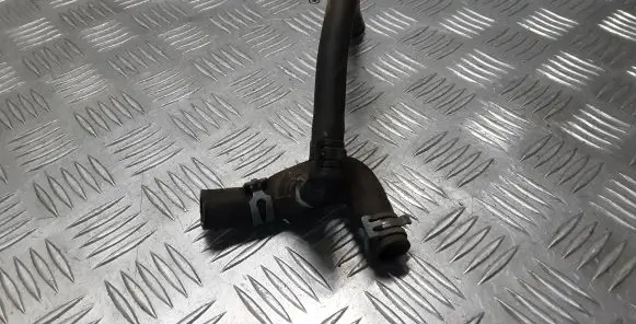 Mercedes-Benz B W245 Engine coolant pipe/hose A6402032682