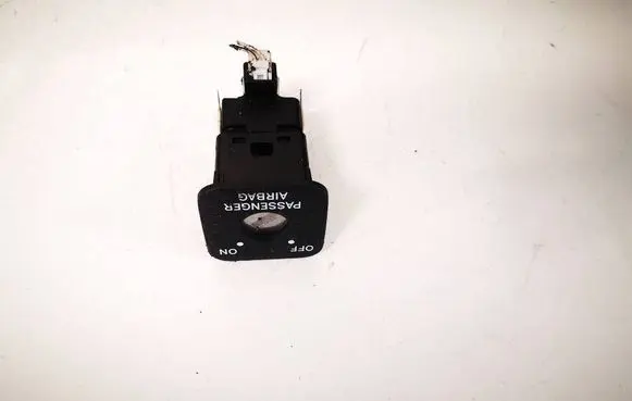 Toyota Corolla Verso AR10 Passenger airbag on/off switch 