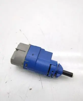 Clutch pedal sensor