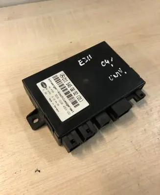 Mercedes-Benz E W211 Tow bar trailer control unit/module 2115450832
