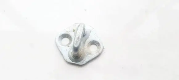 KIA Sportage Front door lock loop/hook striker 