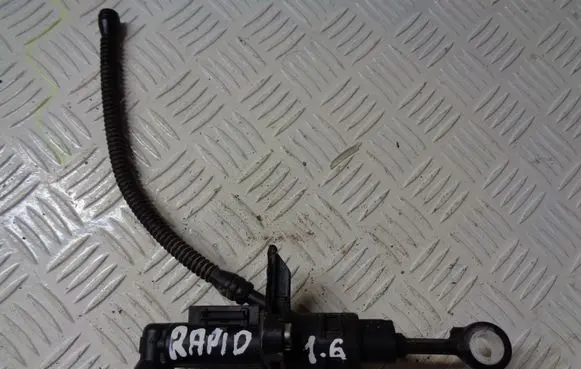 Skoda Rapid (NH) Clutch master cylinder 1K0927810E 6R0721388D