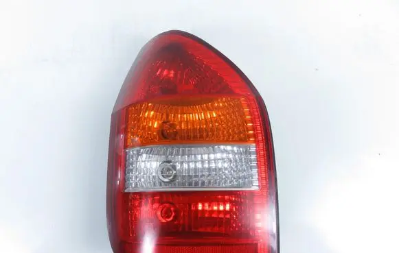 Opel Zafira A Rear/tail lights
