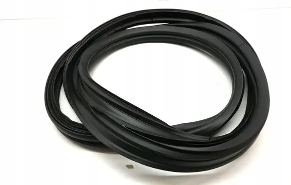 Hyundai i10 Trunk rubber seal (body) 87321B9000