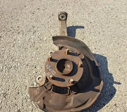 Lexus IS 220D-250-350 Front wheel hub spindle knuckle
