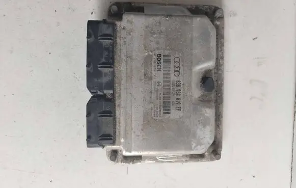 Audi A3 S3 8L Engine control unit/module 038906019EF 0281010561