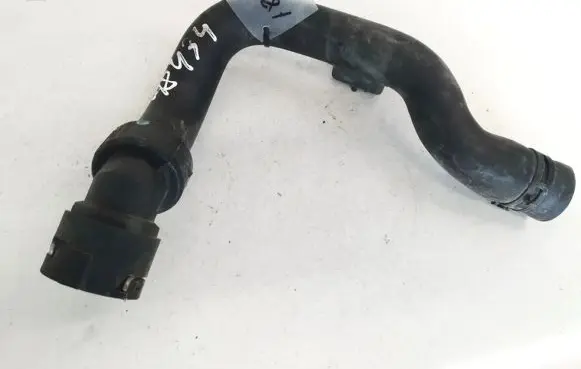 Audi A4 S4 B7 8E 8H Engine coolant pipe/hose 8E0121101C