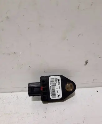 KIA Ceed Airbag deployment crash/impact sensor 95920A6000 A6HLE9MY52837