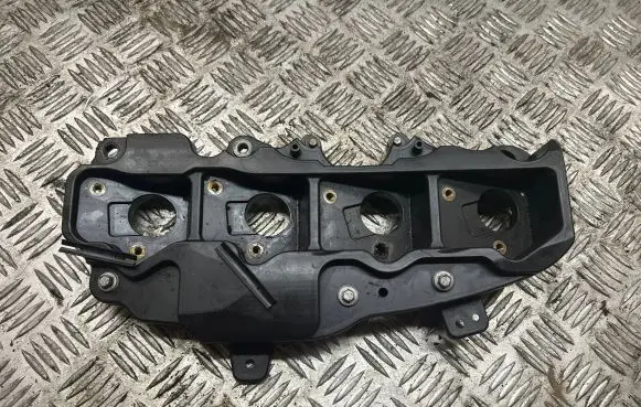 Ford Focus Rocker cam cover BM5G12257EA