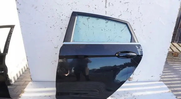 Audi A4 S4 B6 8E 8H Rear door 