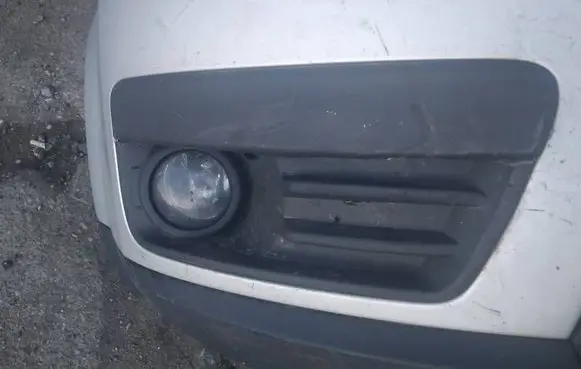 Front bumper lower grill