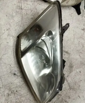 Toyota Corolla E120 E130 Headlight/headlamp 8111002150 89006309