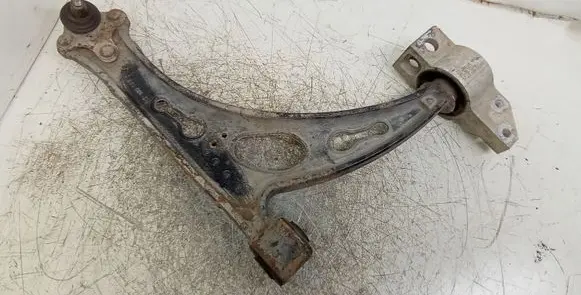 Skoda Octavia Mk2 (1Z) Front lower control arm/wishbone 1K0407153N