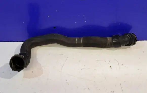 Volvo V70 Engine coolant pipe/hose BG918260GA