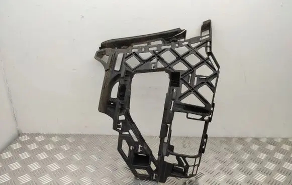 Volkswagen Golf Sportsvan Front bumper mounting bracket 510807724D