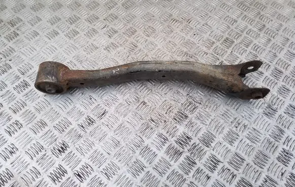Mitsubishi Pajero Rear control arm