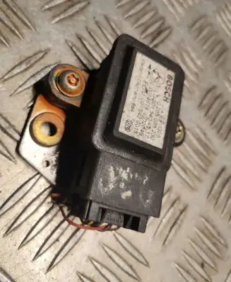 Mercedes-Benz S W220 Yaw turn rate sensor 0015404517