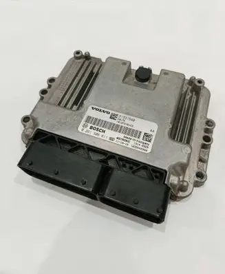 Volvo S60 Engine control unit/module 31331540 1039S42990 0261S06611