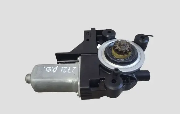 Volvo S80 Front door window regulator motor 970714101 070102 1174077A