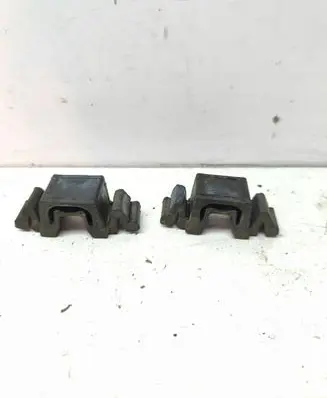 Renault Kangoo II Radiator mount bracket 8200051471