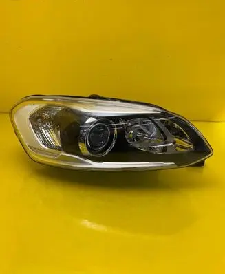 Volvo S60 Headlight/headlamp 31420250