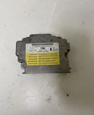 Mercedes-Benz A W169 Airbag control unit/module A16982066262