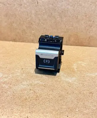 Peugeot 3008 II Hand parking brake switch 9810593577