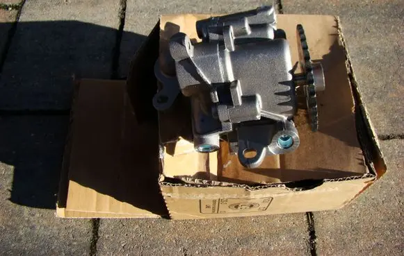 Peugeot Boxer Oil pump 9808634180