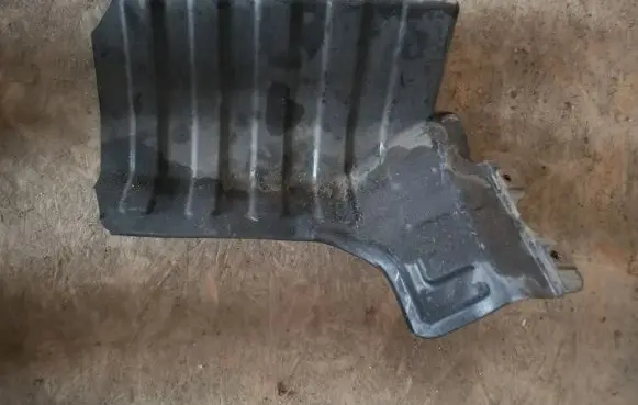 KIA Soul Engine splash shield/under tray 291302K000