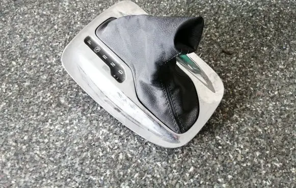 Opel Insignia A Gear shifter surround trim plastic 13252052 112102449