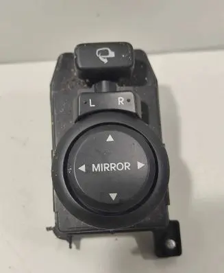 Hyundai i20 (PB PBT) Wing mirror switch 202008161