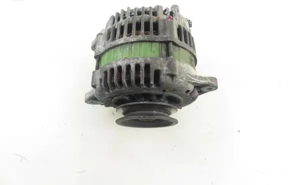 Nissan Almera Generator/alternator LR180749E 231008E100