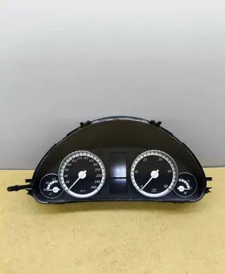 Mercedes-Benz C W203 Speedometer (instrument cluster) A2035403748 110080266