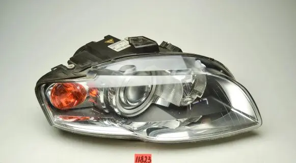 Audi A4 S4 B7 8E 8H Headlight/headlamp 8E0941004AN 0301219672