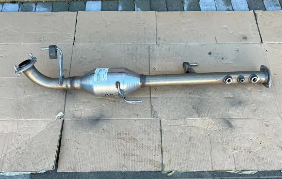 Toyota Land Cruiser (J150) Muffler/silencer 8BND0045 3SS13835 2350400457