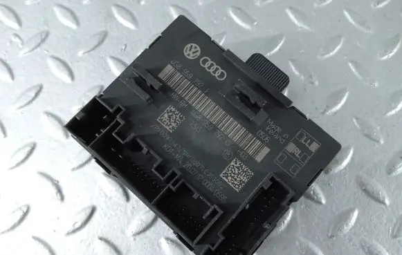 Audi A6 C7 Door control unit/module 4G8959792J 4G8959792G
