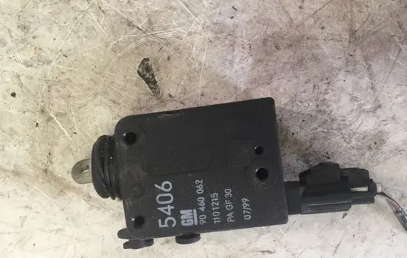 Opel Astra G Central locking motor 90460062