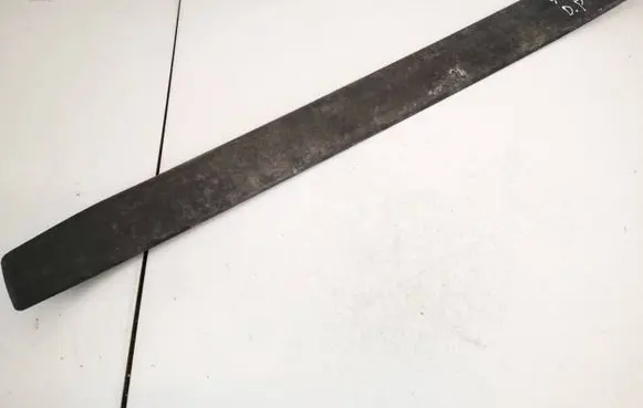 Front sill trim cover