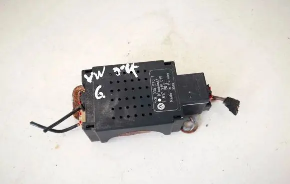 Volkswagen Golf V Antenna control unit 1k6035570f 7617310015