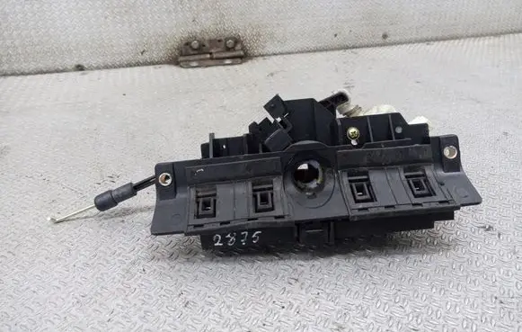 Audi A6 S6 C5 4B Tailgate/trunk/boot lock/catch/latch 4B0827565H